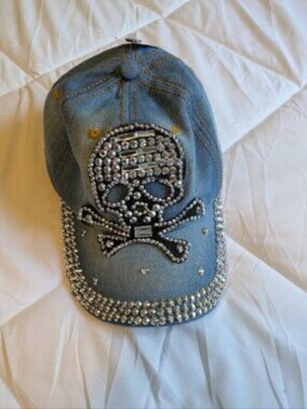 NWT Y2K Bedazzled Skull Cap